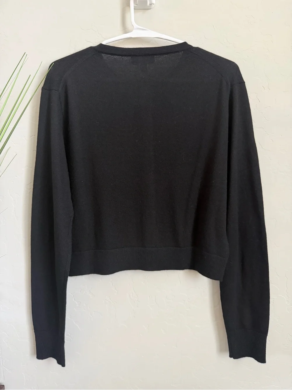 J.Crew 100% Cashmere Cardigan Sweater Black Pearl Button Front Size Small